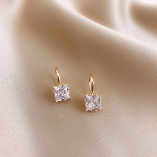 ♡数量限定♡ピアス フープピアス 韓国  スクエア  レディース  ギフト