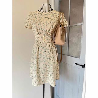 TOPSHOP - 完売＊TOPSHOP＊パフスリ小花柄ワンピース