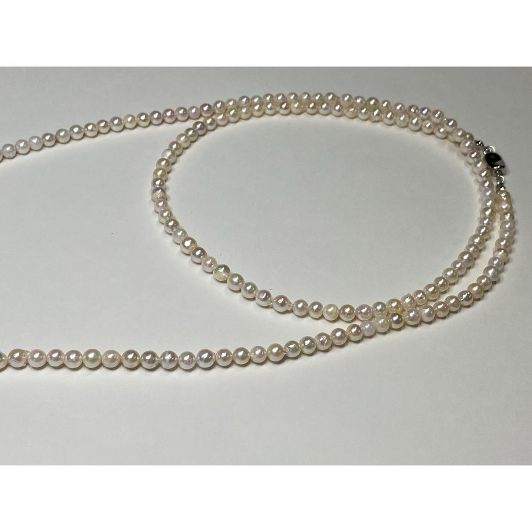 あこや真珠ロングネックレス　5.5㎜前後セミバロック　102㎝ ハンドメイドのアクセサリー(ネックレス)の商品写真