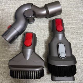 ダイソン(Dyson)のdyson ダイソン 掃除機  V8 付属品　3点セット(掃除機)