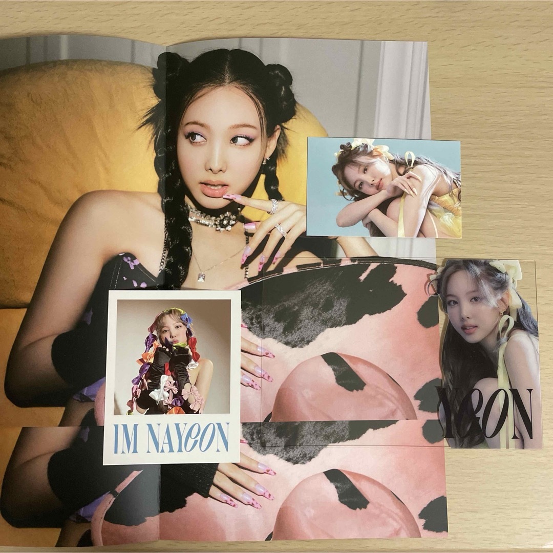 TWICE ナヨン ソロ IM NAYEON トレカ ポスター エンタメ/ホビーのCD(K-POP/アジア)の商品写真