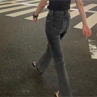 マウジー(moussy)のMOUSSY MVS BLACK FLARE(L)(デニム/ジーンズ)