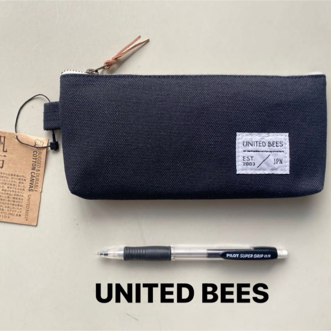 UNITED BEES 日本製　帆布　ペンケース　ブラック インテリア/住まい/日用品の文房具(ペンケース/筆箱)の商品写真