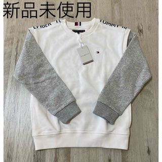 トミーヒルフィガー(TOMMY HILFIGER)のTOMMY HILFIGER キッズ　128 トレーナー　新品未使用(Tシャツ/カットソー)