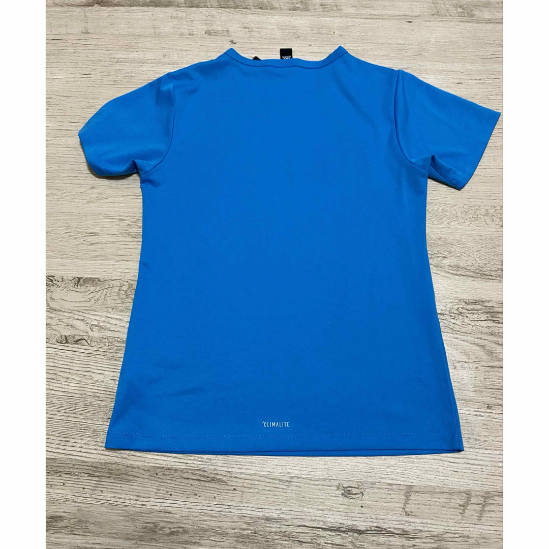 adidas(アディダス)のadidas アディダスTシャツ 半袖Tシャツ スポーツTシャツ レディースのトップス(Tシャツ(半袖/袖なし))の商品写真