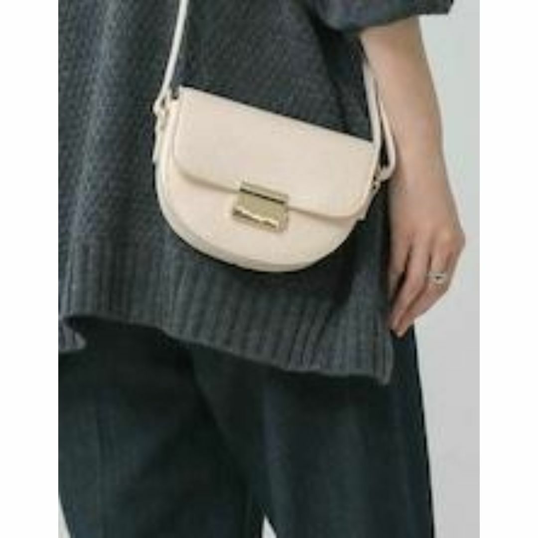 【新品】ブージュルード コンパクト ミニ ショルダーバッグ ホワイト 白 レディースのバッグ(ショルダーバッグ)の商品写真