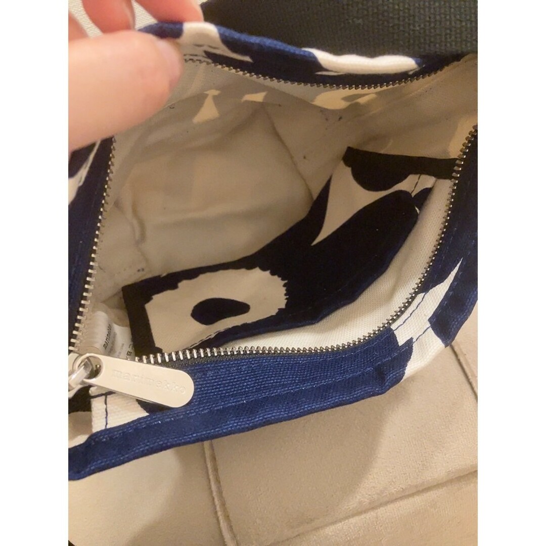 marimekko(マリメッコ)のタグ付き新品　marimekko　マリメッコ  Unikko ショルダーバッグ レディースのバッグ(ショルダーバッグ)の商品写真