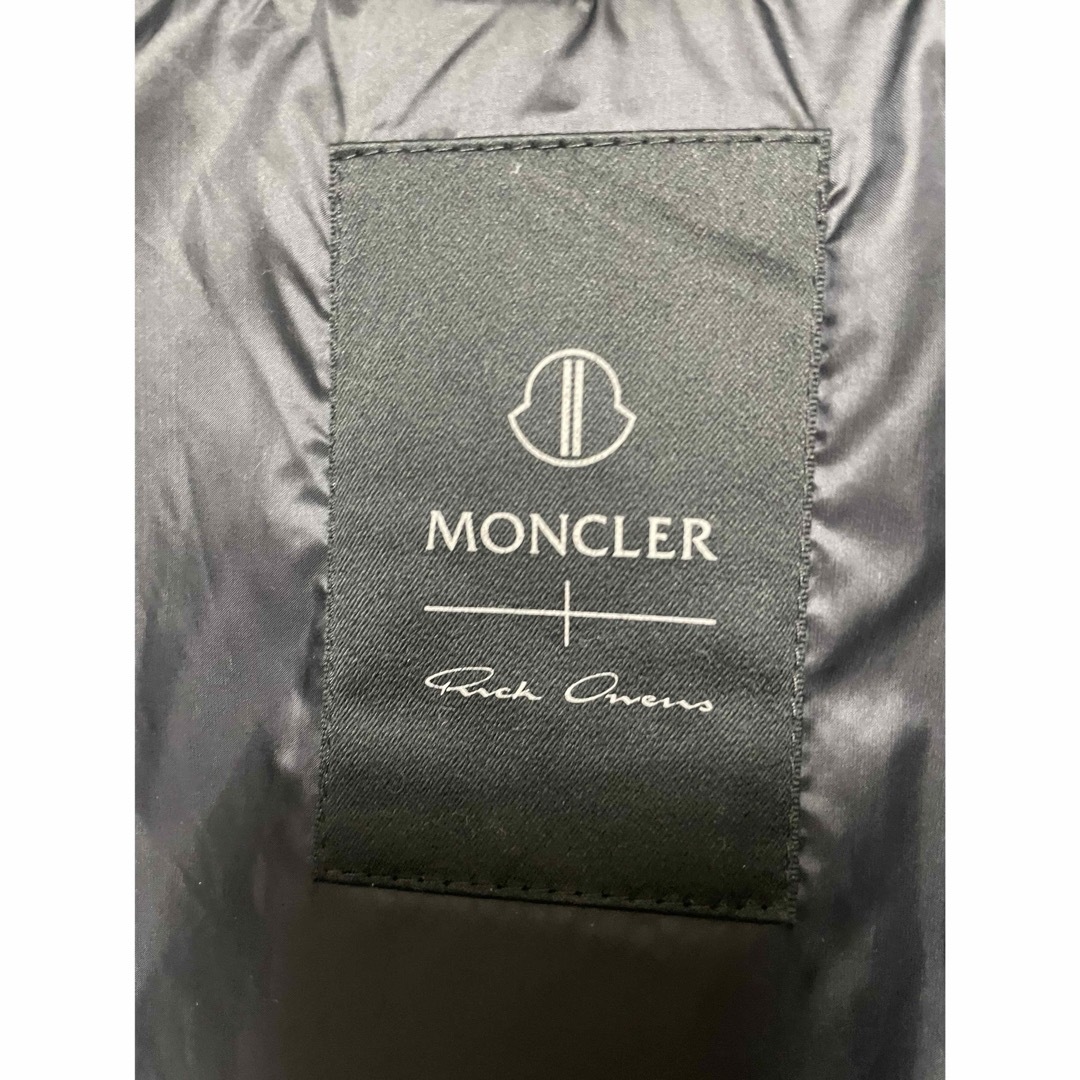 Rick Owens(リックオウエンス)のrick owens MONCLER　ダウンコート メンズのジャケット/アウター(ダウンベスト)の商品写真