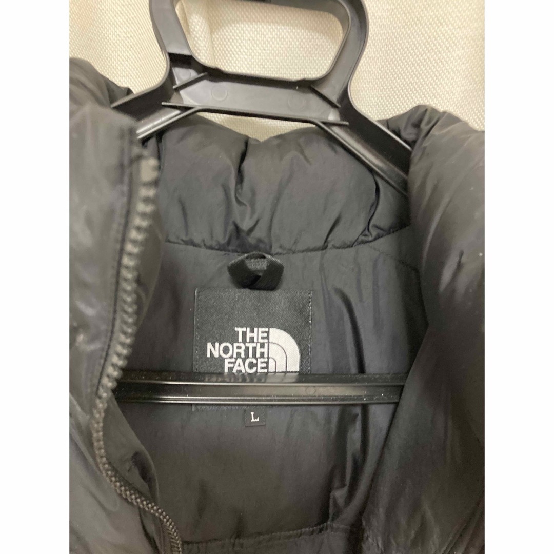 THE NORTH FACE(ザノースフェイス)のノースフェイス ダウンジャケット ヌプシ　Lサイズ　　　　ほぼ新品 メンズのジャケット/アウター(ダウンジャケット)の商品写真