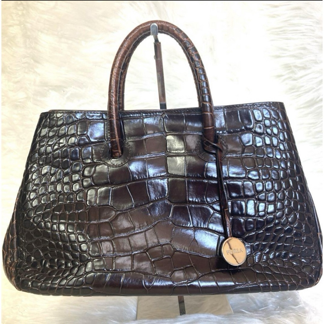 ⭐️美品⭐️FURLA ブラウン クロコ型押しハンドバッグ レディースのバッグ(ハンドバッグ)の商品写真