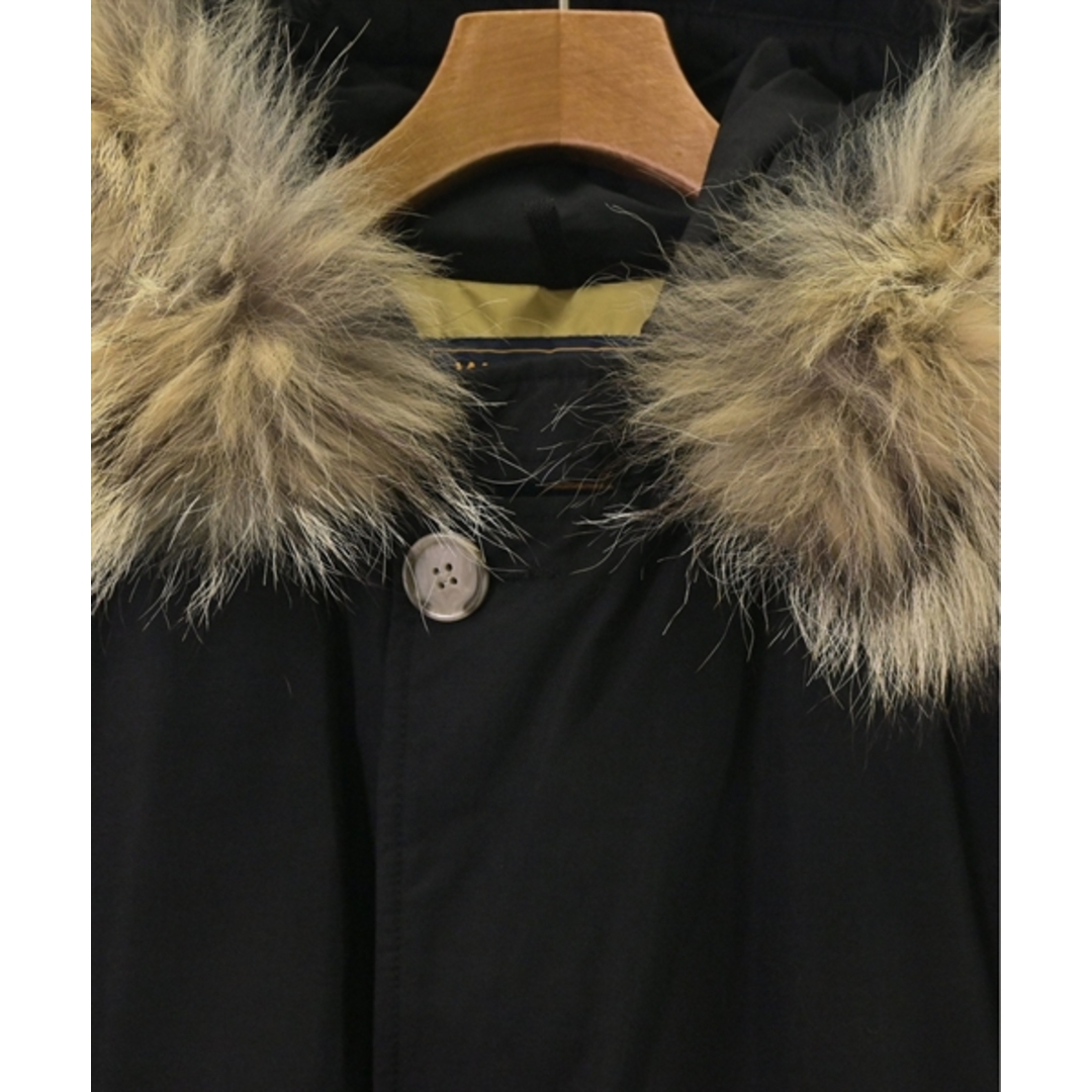 WOOLRICH(ウールリッチ)のWOOLRICH ウールリッチ ダウンジャケット/ダウンベスト S 黒 【古着】【中古】 メンズのジャケット/アウター(ダウンジャケット)の商品写真