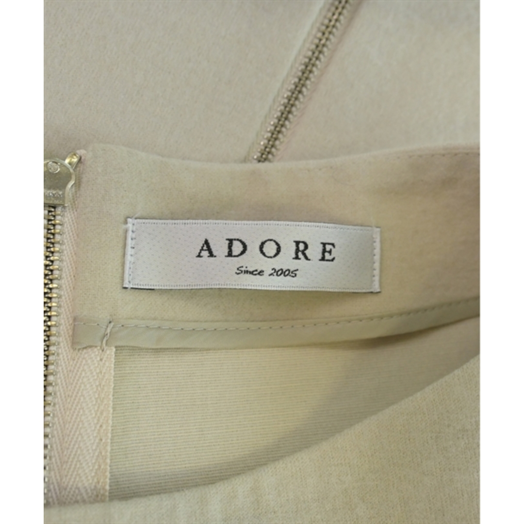 ADORE(アドーア)のADORE アドーア ブラウス 38(M位) アイボリー系 【古着】【中古】 レディースのトップス(シャツ/ブラウス(長袖/七分))の商品写真