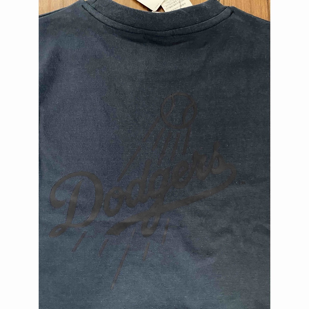 MLB(メジャーリーグベースボール)の新品　キッズ　MLB LA ドジャース　DODGERS  半袖Tシャツ　150  キッズ/ベビー/マタニティのキッズ服男の子用(90cm~)(Tシャツ/カットソー)の商品写真