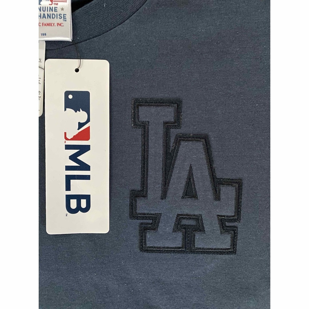 MLB(メジャーリーグベースボール)の新品　キッズ　MLB LA ドジャース　DODGERS  半袖Tシャツ　150  キッズ/ベビー/マタニティのキッズ服男の子用(90cm~)(Tシャツ/カットソー)の商品写真