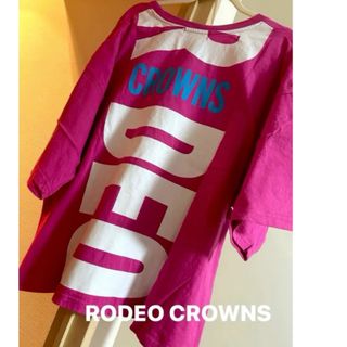 ロデオクラウンズ(RODEO CROWNS)のRODEO CROWNS ピンクのビックロゴTシャツ(Tシャツ(半袖/袖なし))