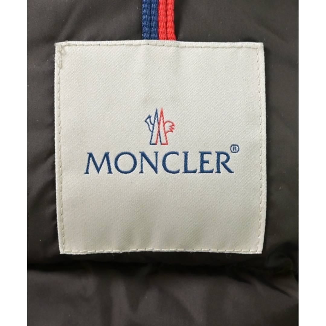 MONCLER(モンクレール)のMONCLER モンクレール ダウンコート 3(L位) カーキ 【古着】【中古】 メンズのジャケット/アウター(その他)の商品写真
