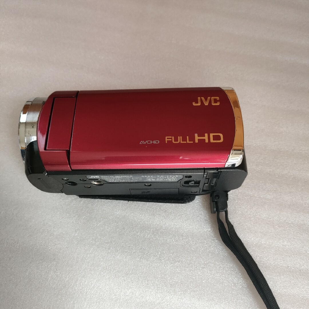 JVC GZ-E600-R デジタルビデオカメラ　予備バッテリー２個付　稼働品 スマホ/家電/カメラのカメラ(ビデオカメラ)の商品写真