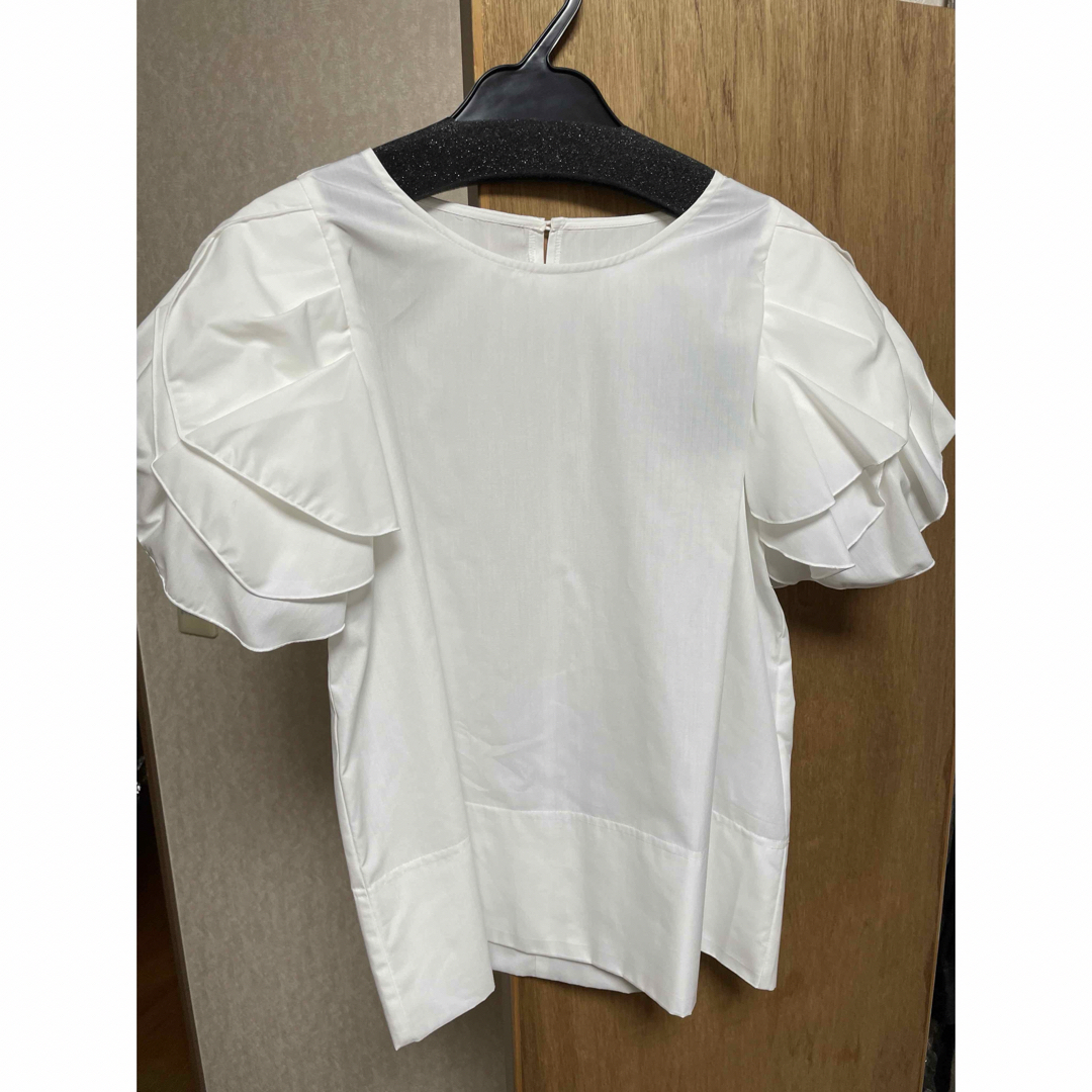 cen.  キャベツブラウス　ホワイト レディースのトップス(シャツ/ブラウス(半袖/袖なし))の商品写真