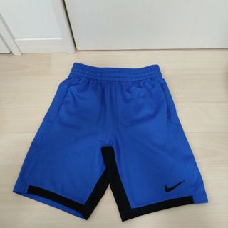 NIKE - 150〜160 ナイキ　半パンツ