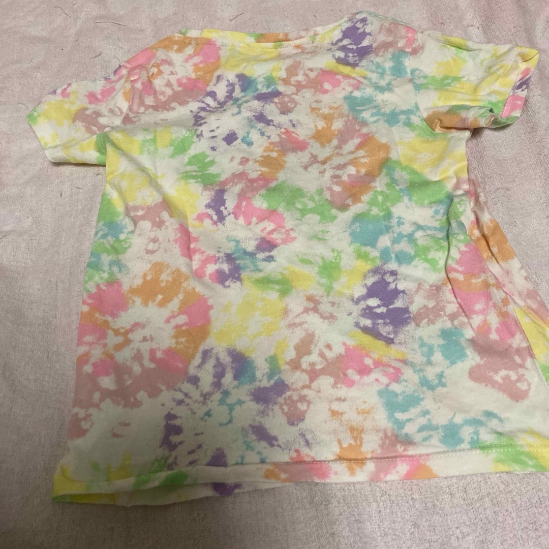 H&M(エイチアンドエム)のH&M セットアップ　tシャツ ショーパンツ　120 キッズ/ベビー/マタニティのキッズ服女の子用(90cm~)(その他)の商品写真