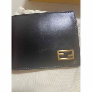 フェンディ(FENDI)のFENDI ロゴ マネークリップ付き 折り財布(マネークリップ)