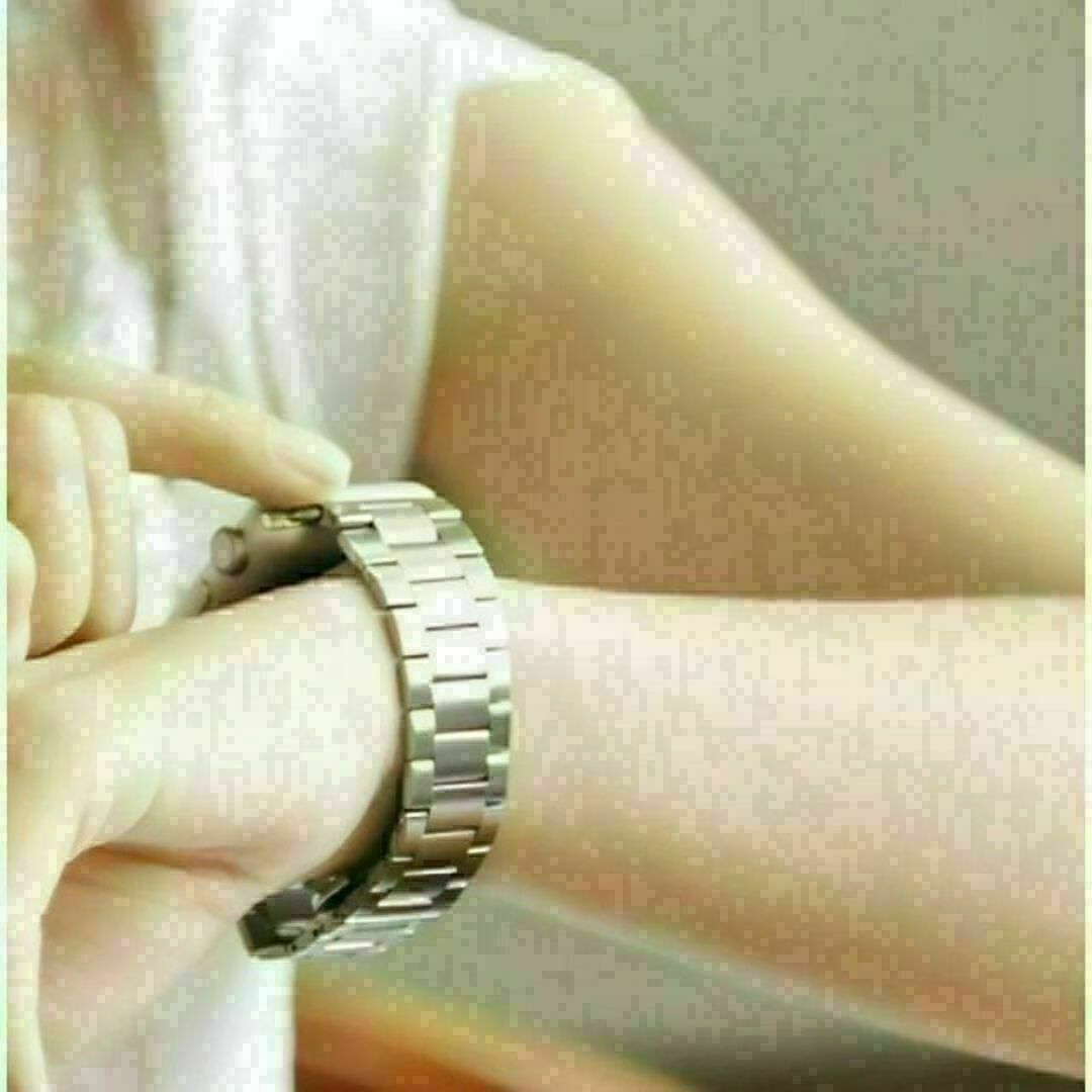 Apple Watch　42/44/45mm　メタル バンド　シルバー メンズの時計(金属ベルト)の商品写真