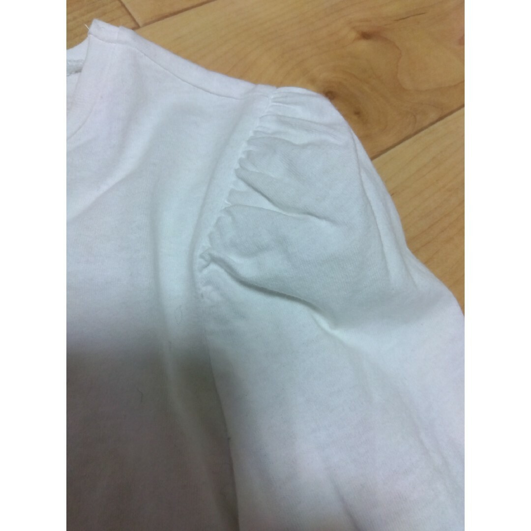ZARA(ザラ)のザラ ホワイト Tシャツ ロゴ 白 ロゴT レディースのトップス(Tシャツ(半袖/袖なし))の商品写真
