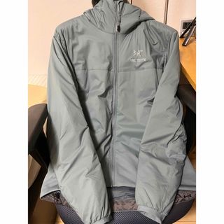 ARC'TERYX - 【美品】アトム LT フーディ アークテリクス