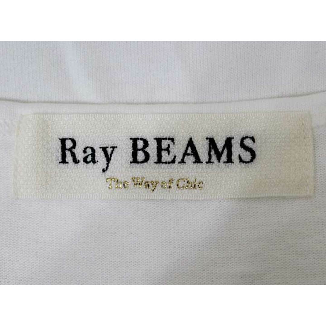 Ray BEAMS(レイビームス)の【夏物 新入荷】☆Ray BEAMS/レイビームス☆2020年製/バックフレアラウンドネックTシャツ/カットソー/Tシャツ/半袖/無地 ホワイト/白 レディース【中古】夏 814042 レディースのトップス(Tシャツ(半袖/袖なし))の商品写真