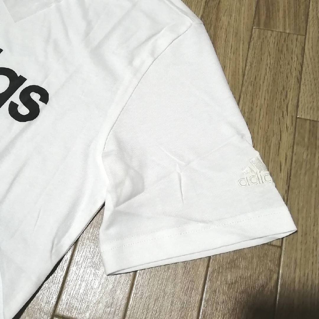 adidas(アディダス)の【大人気上下セット】新品　アディダス　メンズ　XLサイズ　Tシャツ　ジャージ メンズのトップス(その他)の商品写真