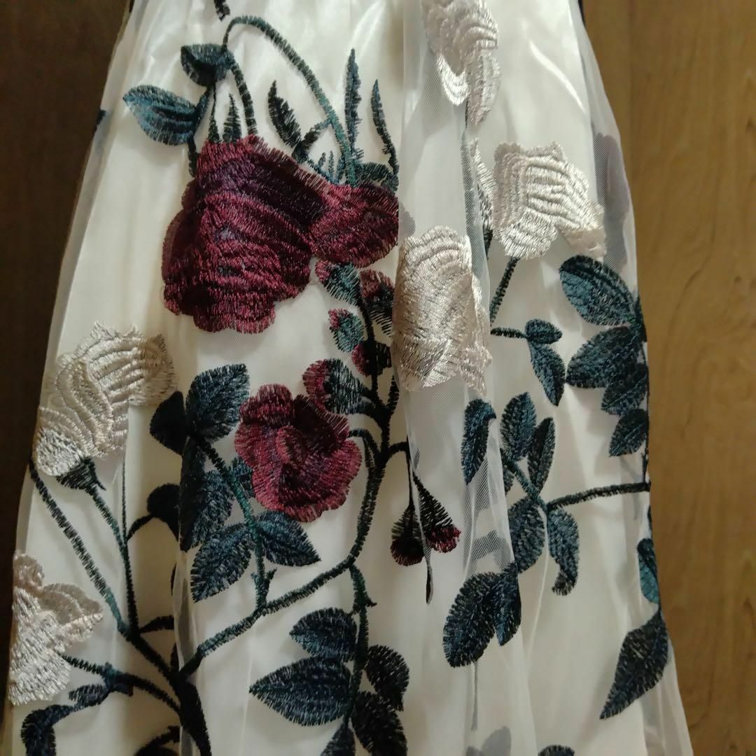 932☆高級☆高見え ドレス＊ロング＊XL＊花柄＊刺繍＊パーティ＊結婚式 発表会 レディースのフォーマル/ドレス(ロングドレス)の商品写真