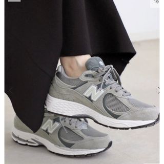 アパルトモンドゥーズィエムクラス(L'Appartement DEUXIEME CLASSE)の美品！New balance2002R(スニーカー)