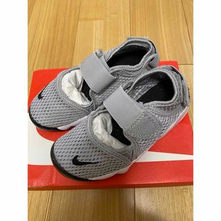 ナイキ(NIKE)のナイキ　エアリフト　19cm(サンダル)