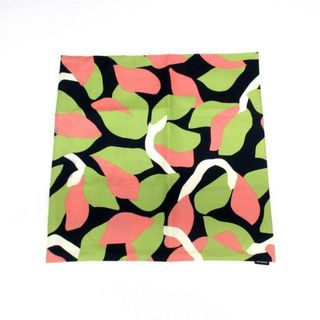 マリメッコ(marimekko)のmarimekko(マリメッコ) 小物 - ダークネイビー×ライトグリーン×マルチ クッションカバー/花柄 コットン(その他)