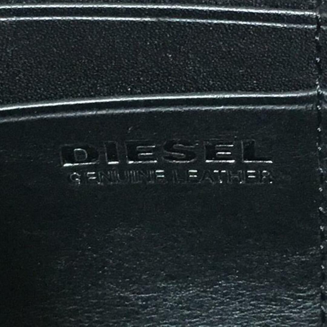 DIESEL(ディーゼル)のDIESEL(ディーゼル) 長財布 - 黒 型押し加工 レザー レディースのファッション小物(財布)の商品写真