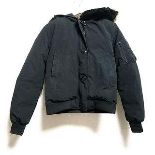 カナダグース(CANADA GOOSE)のCANADA GOOSE(カナダグース) ダウンジャケット サイズM レディース - 7967JL ダークグレー 長袖/ファー着脱可/冬 【中綿】ダウン、フェザー(ダウンジャケット)