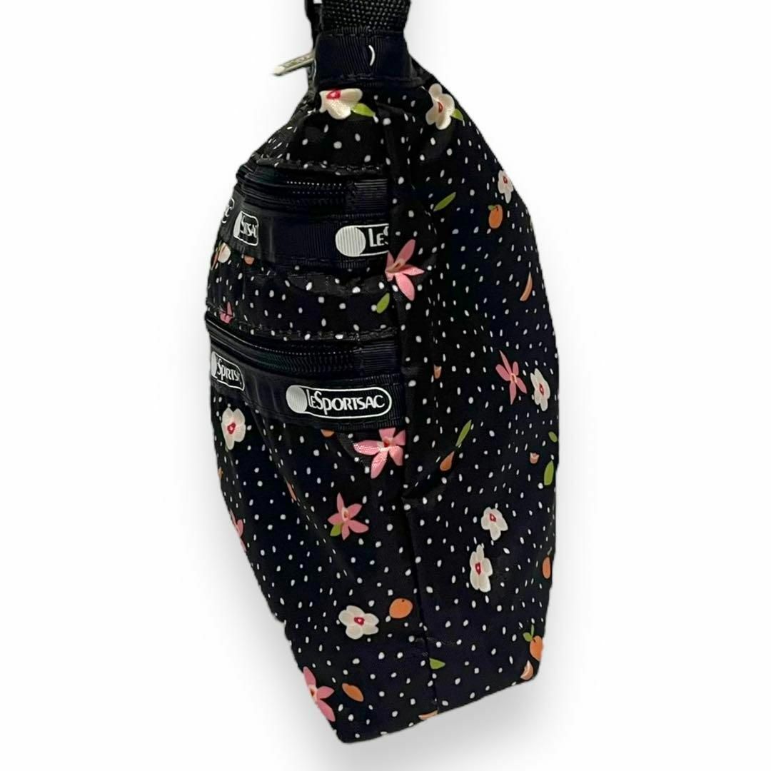 LeSportsac(レスポートサック)のレスポートサック ショルダーバッグ メッセンジャーバッグ 花柄 ブラック 518 レディースのバッグ(ショルダーバッグ)の商品写真