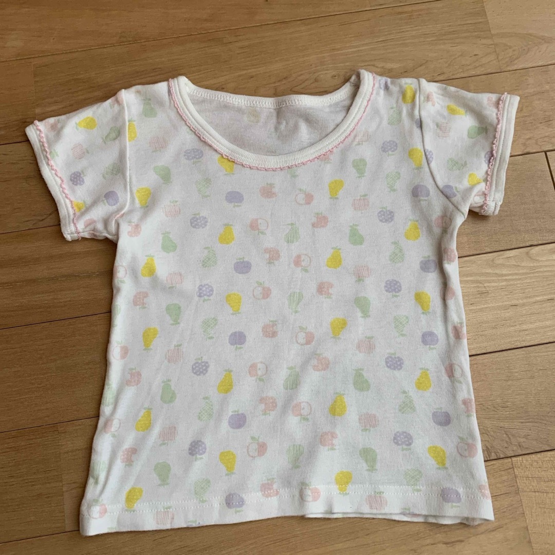 90 肌着　インナー キッズ/ベビー/マタニティのキッズ服女の子用(90cm~)(Tシャツ/カットソー)の商品写真