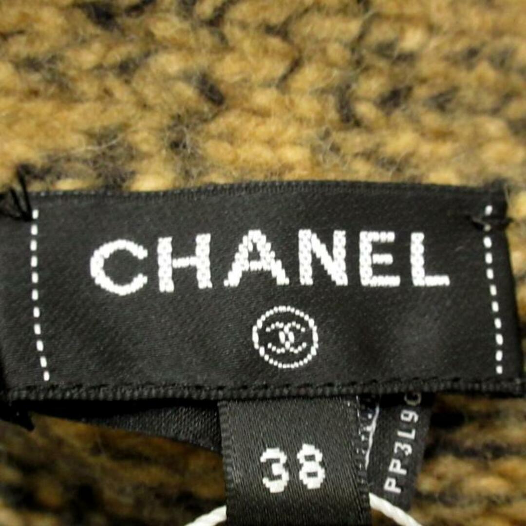 CHANEL(シャネル)のCHANEL(シャネル) カーディガン サイズ38 M レディース美品  P72908 ライトブラウン ココマーク/ラインストーン/ニット ウール、カシミヤ レディースのトップス(カーディガン)の商品写真