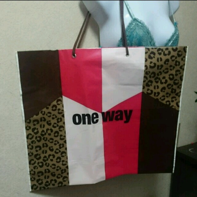 one*way(ワンウェイ)のone way  限定ショッパー (水色) レディースのバッグ(ショップ袋)の商品写真