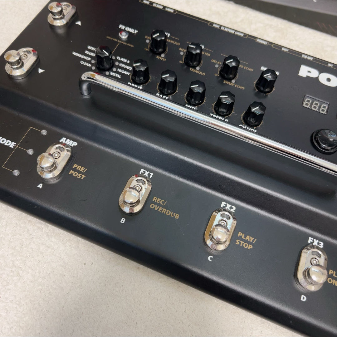 LINE6  POD HD400 マルチエフェクター　極美品 楽器のギター(エフェクター)の商品写真