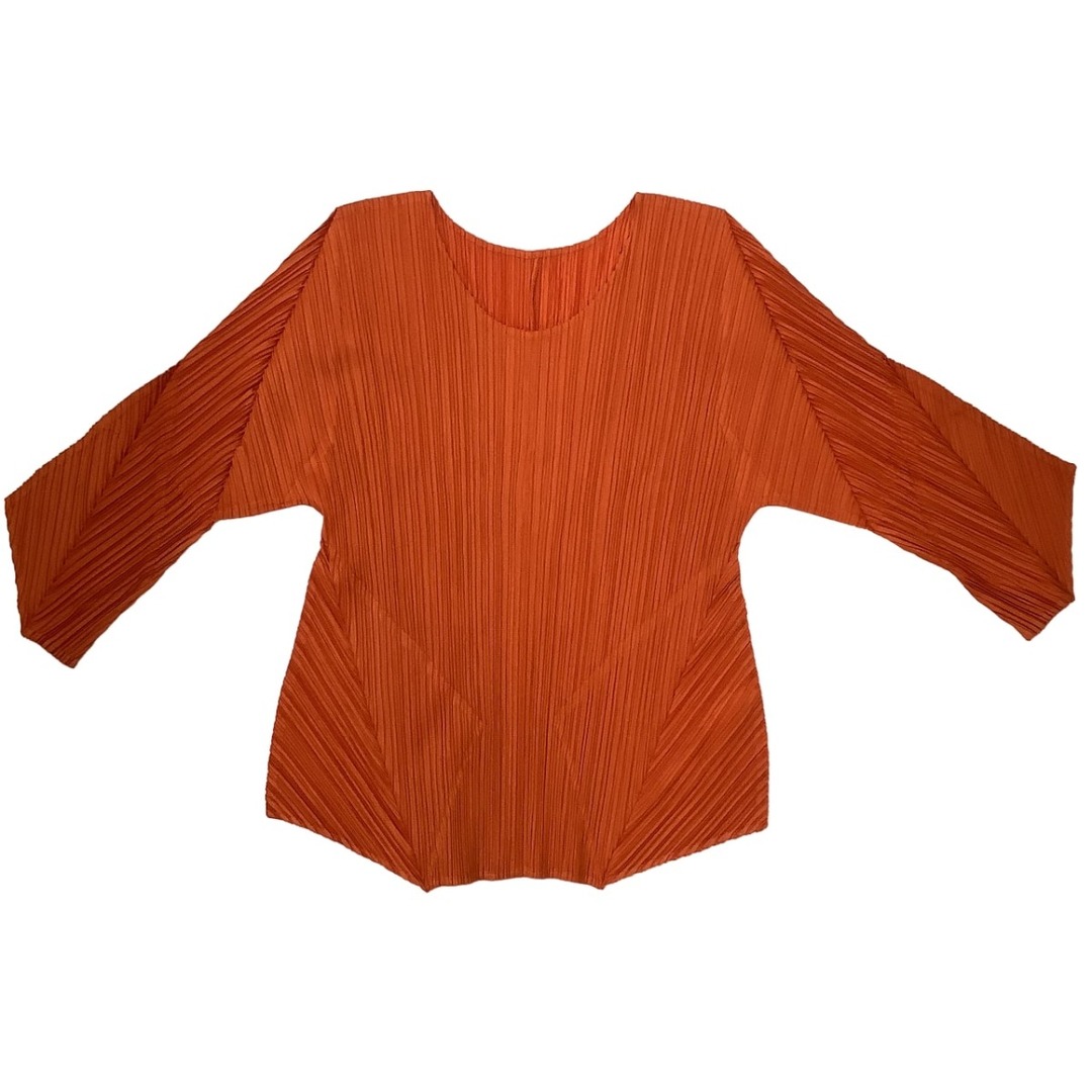 ISSEY MIYAKE(イッセイミヤケ)の♪♪ISSEY MIYAKE イッセイミヤケ PLEATS PLEASE 変形カットソー SIZE 4 PP33-JK622 オレンジ レディースのトップス(Tシャツ(長袖/七分))の商品写真