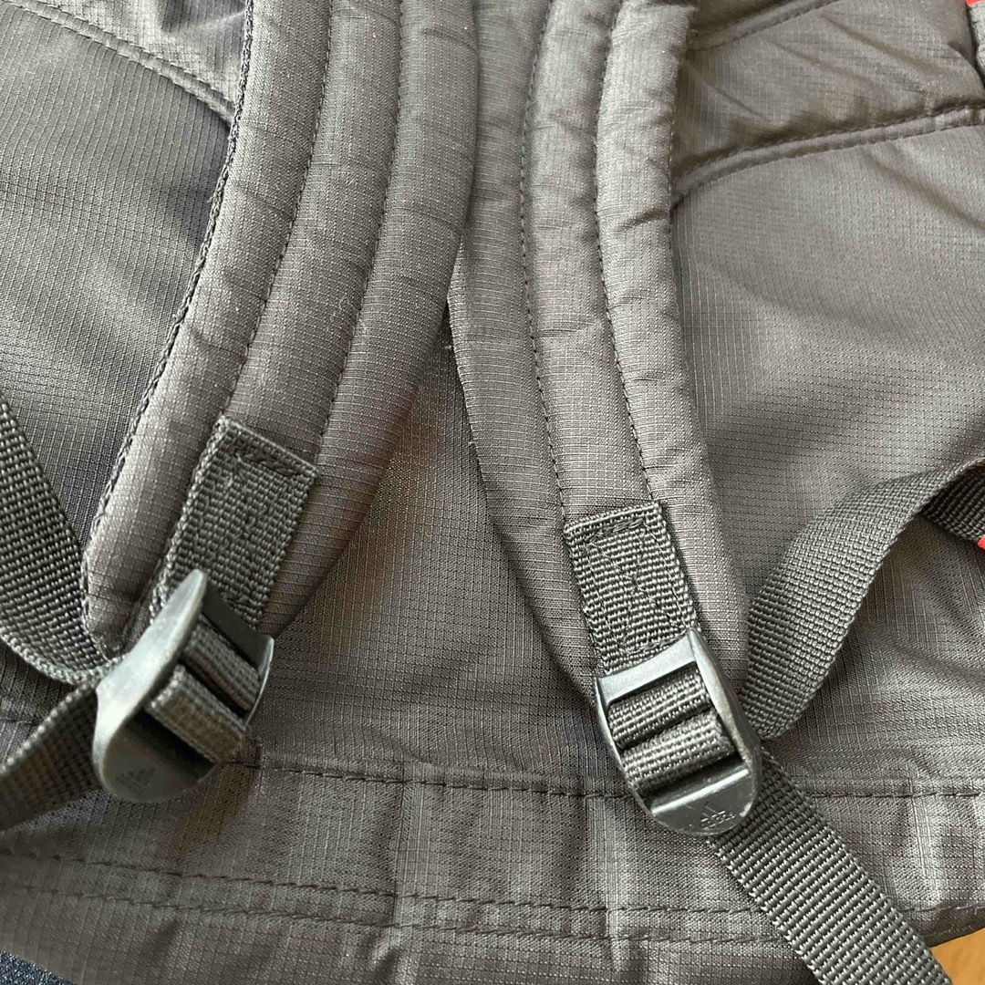 adidas リュックサック メンズのバッグ(バッグパック/リュック)の商品写真