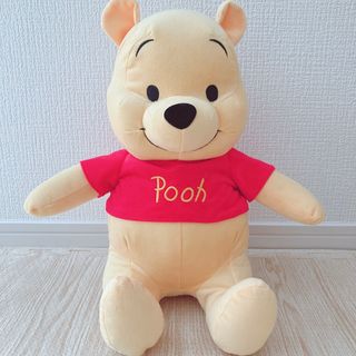 ディズニー　くまのプーさん　ぬいぐるみ　人形　ディズニーストア　正規品(キャラクターグッズ)