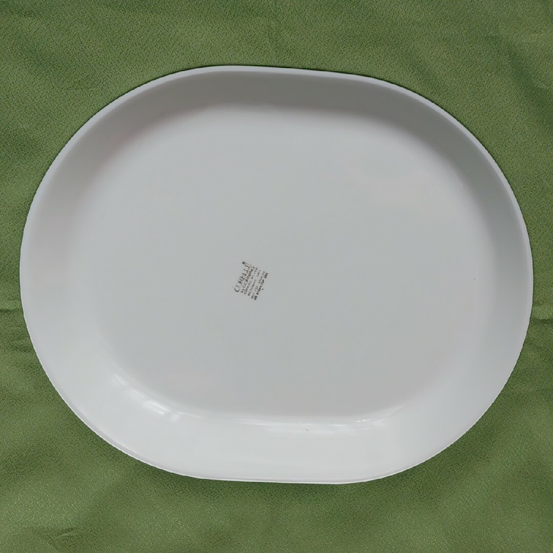 CORELLE(コレール)の❣️美品(未使用に近い)コレール  　オーバルプレート だ円形 大皿 インテリア/住まい/日用品のキッチン/食器(食器)の商品写真