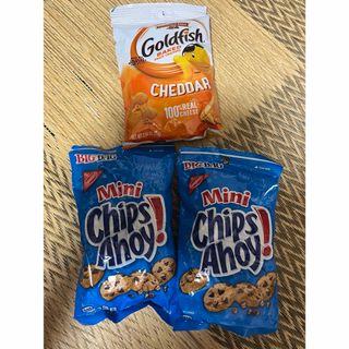 コストコ(コストコ)のChips Ahoyチップスアホイ&goldfishゴールドフィッシュアメリカ(菓子/デザート)