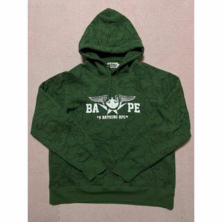 アベイシングエイプ(A BATHING APE)のbape green camo pullover hoodie ベイプ　パーカー(パーカー)