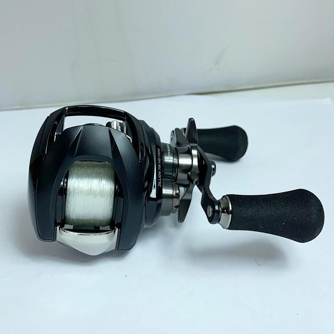 DAIWA(ダイワ)の★★DAIWA ダイワ 22ジリオンTW HD 1000XH　ベイトリール　ハンドル（SLPWORKS)付 00630132 スポーツ/アウトドアのフィッシング(リール)の商品写真