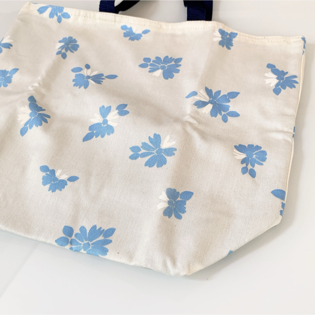 即購入可　ハンドバッグ　トートバッグ　ランチバッグ　手提げバッグ　花柄可愛い レディースのバッグ(トートバッグ)の商品写真