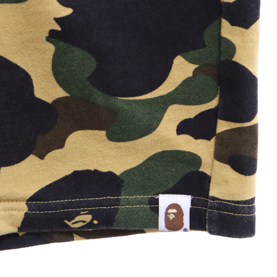 A BATHING APE(アベイシングエイプ)のA BATHING APE アベイシングエイプ ABC CAMO SWEAT SHORTS カモ コットン スウェット ショーツ ハーフパンツ カーキ 001SPI301015M メンズのパンツ(ショートパンツ)の商品写真